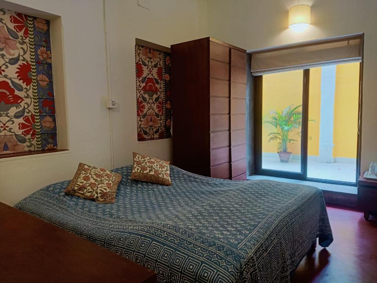 5/4 - Calcutta'S Freshest Bnb 외부 사진